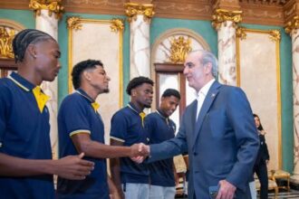Abinader reconoce al Salcedo FC por conquistar la Liga Dominicana de Fútbol