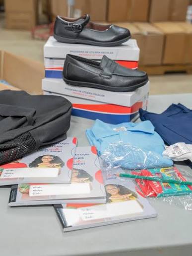 Inabie ya distribuyó más de 678 mil kits escolares para el año escolar 2026-2027