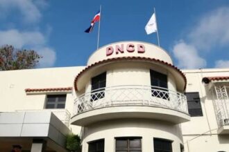 Fallece aspirante a agente de la DNCD tras desplomarse durante entrenamiento en Monseñor Nouel