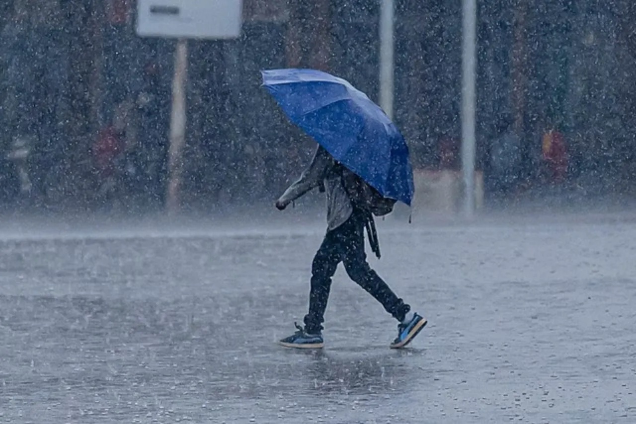 COE incrementa a 10 las provincias y el DN bajo alerta verde por lluvias
