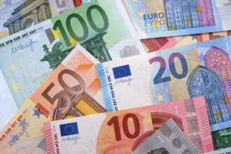 Billetes de euros.