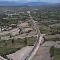 Gobierno anuncia plan para sembrar 10 millones de plantas en carreteras y avenidas del país