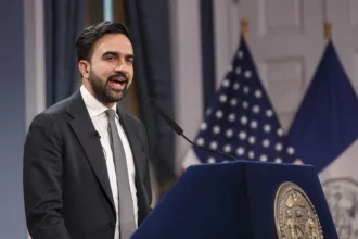 Nueva York llama a prepararse ante tormentas, inundaciones y calor extremo