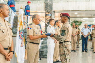 Ministro de Defensa despide equipo dominicano que representará al país en Fuerza Comando Paraguay 2026
