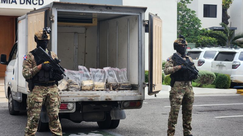 DNCD ocupa 321 paquetes de presunta cocaína ocultos en contenedor en Puerto Caucedo