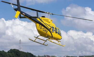 Helicóptero Long Ranger se desploma en Guatemala; piloto sale ileso