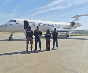 Paraguay entregó a Brasil un jet privado de USD 28 millones vinculado al caso de un banquero detenido por fraude