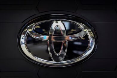 Toyota retira más de 500.000 Camry en EE. UU.: cuál es la falla y qué modelos están afectados