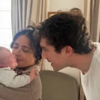 Salma Hayek se convierte en abuela por primera vez