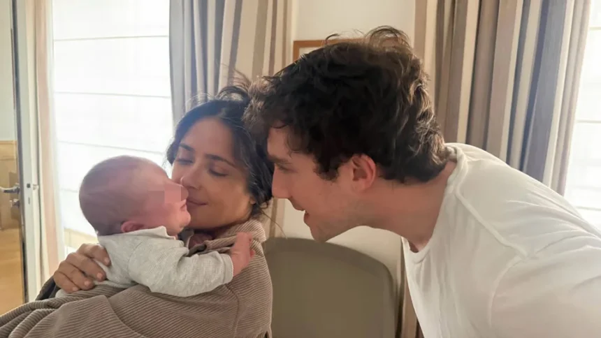 Salma Hayek se convierte en abuela por primera vez