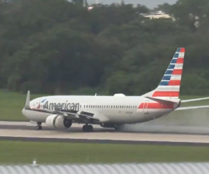 American Airlines reporta que avión a punto de aterrizar le explotaron los neumáticos en Chicago