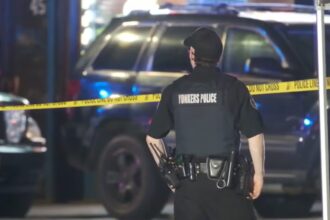 Tiroteo en Nueva York dejó un muerto, cuatro adolescentes heridos y un menor de 15 años detenido