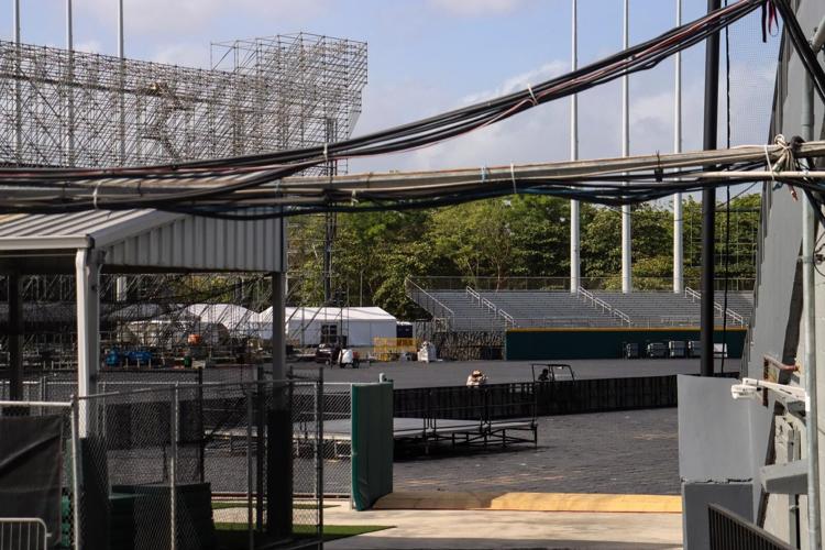Movimiento en el Hiram Bithorn aviva rumores sobre cierre de Bad Bunny en Puerto Rico
