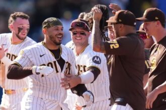 MLB aprueba la venta de los Padres de San Diego a grupo liderado por José E. Feliciano