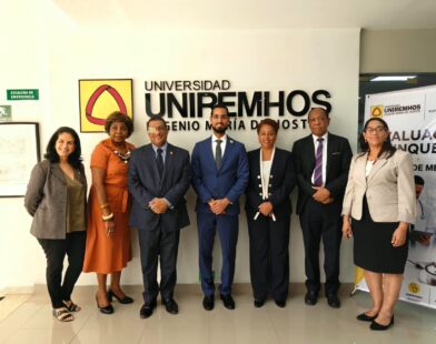 UNIREMHOS culmina evaluación externa de su Escuela de Medicina ante el MESCYT