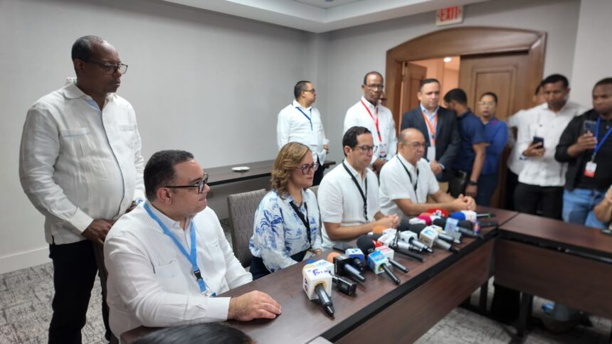 Abinader presidirá el PRM; Juan Garrigó será secretario general y Gloria Reyes dirigirá Organización