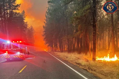 Estados Unidos declara la emergencia para combatir los incendios sin control en el noroeste