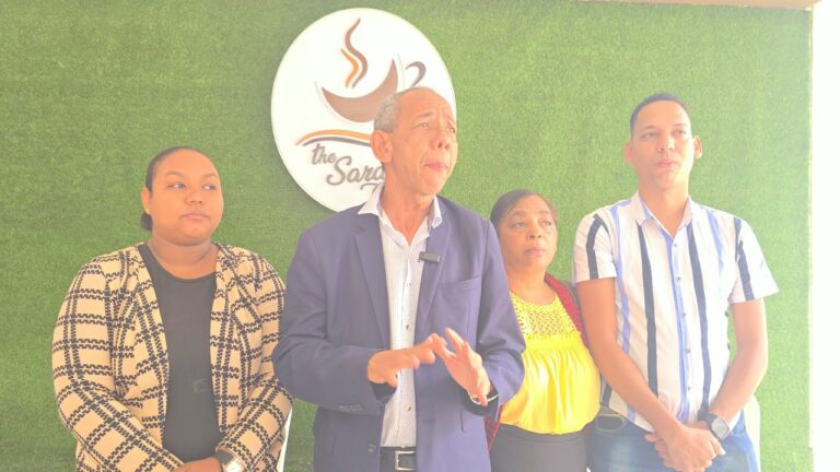 Frank Martínez rompe el silencio y revela cuánto dinero recibió para su campaña senatorial de 2024