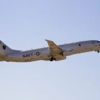 Avión patrulla de Estados Unidos sobrevuela el estrecho de Taiwán