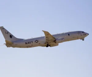 Avión patrulla de Estados Unidos sobrevuela el estrecho de Taiwán