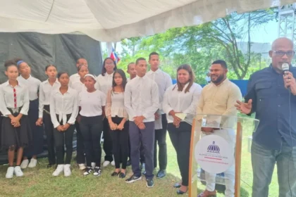 CTC Cabral certifica a 140 participantes y juramenta redes juveniles en Barahona