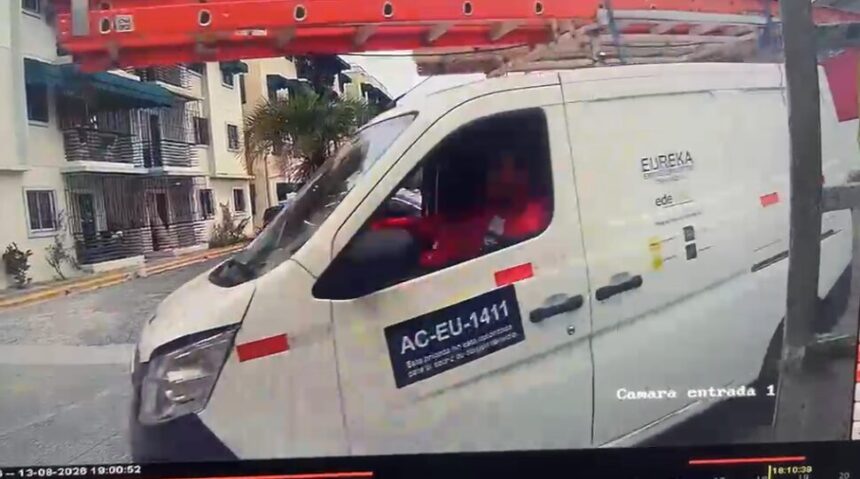 Denuncian retiro irregular de medidor eléctrico en residencial de Santo Domingo Este