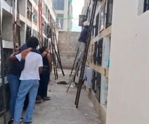 Sepultan adolescente de 16 años asesinado de un disparo en Santiago