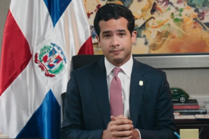 Omar Fernández: crece matrícula haitiana mientras baja la dominicana