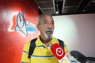 Hombre que perdió su vivienda en incendio pide ayuda para cubrir tratamiento médico de él y su esposa
