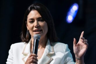 Michelle Bolsonaro, anunciada como candidata al Senado por el partido de su esposo Jair