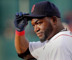 David Ortiz cuestiona exposición de mujeres en redes sociales