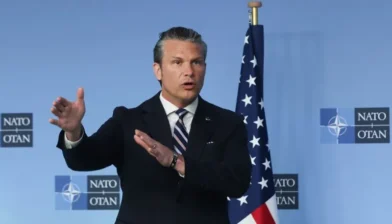 El jefe del Pentágono no descarta bombardeos de EE.UU. sobre Irán tras las nuevas sanciones