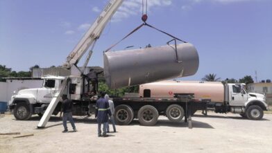 Estación de combustible desmantelada en María Trinidad Sánchez.