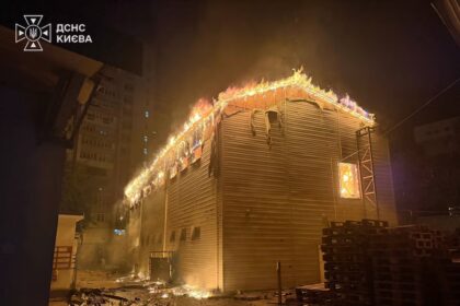 Zelensky denuncia ataque ruso que dejó 14 muertos