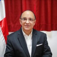Quique Antún respalda a Santiago Matías tras aprobación de símbolos de Dominicanos Primero