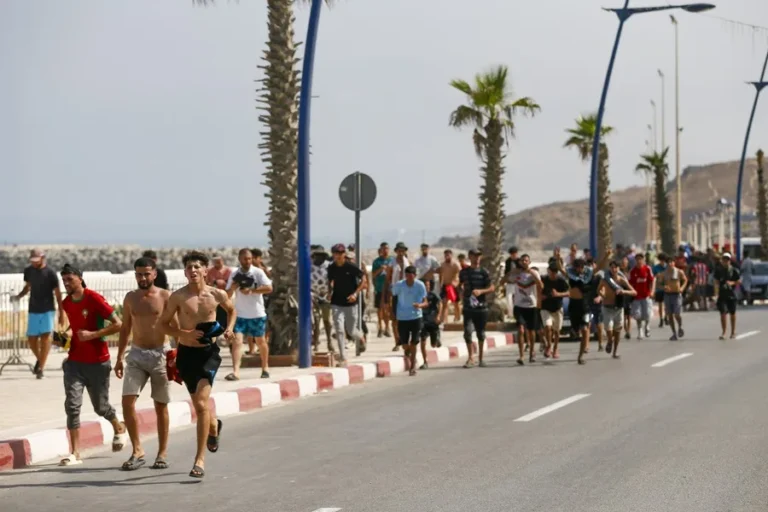 Aumentan las denuncias de desaparecidos en la entrada masiva a Ceuta