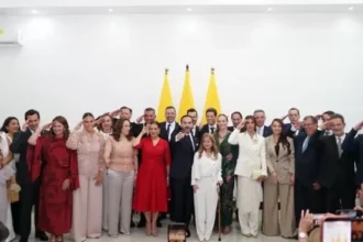 Nueve hombres y nueve mujeres componen el nuevo gabinete ministerial de De la Espriella en Colombia