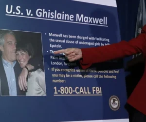 Un juez de EE.UU. rechaza revocar la condena de la cómplice de Jeffrey Epstein, Ghislaine Maxwell