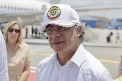 Gustavo Petro viajará a México en su primer viaje como expresidente de Colombia