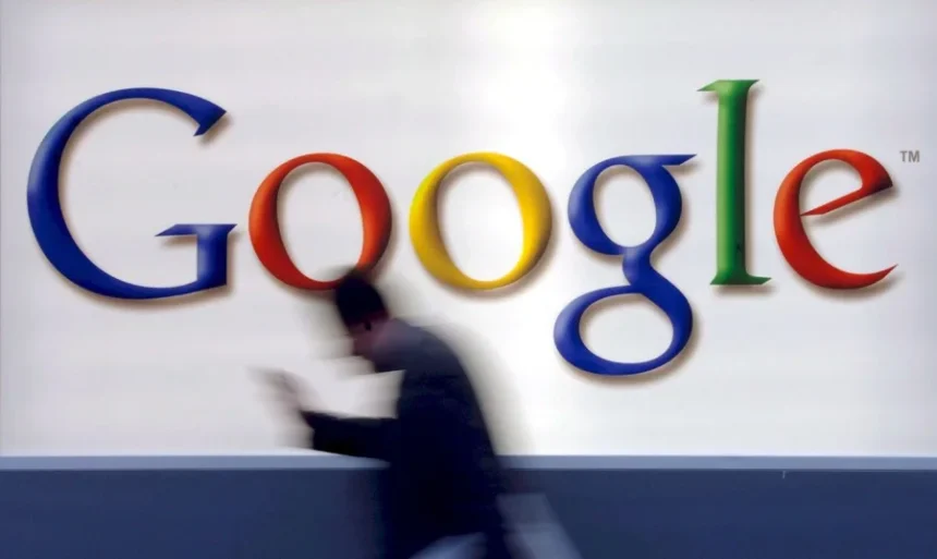 Los periódicos franceses denuncian a Google por sus resúmenes de prensa hechos con IA