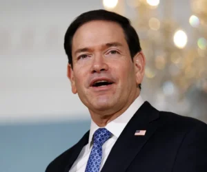 Marco Rubio se reúne con la canciller de Canadá en medio de negociación por aranceles