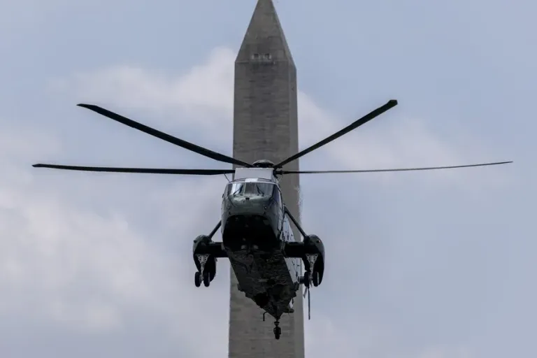 El helicóptero de Donald Trump tuvo un acercamiento en vuelo con un avión comercial en Washington