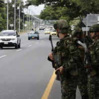 Un ataque con explosivos destruye un peaje un día después de la investidura de De la Espriella en Colombia