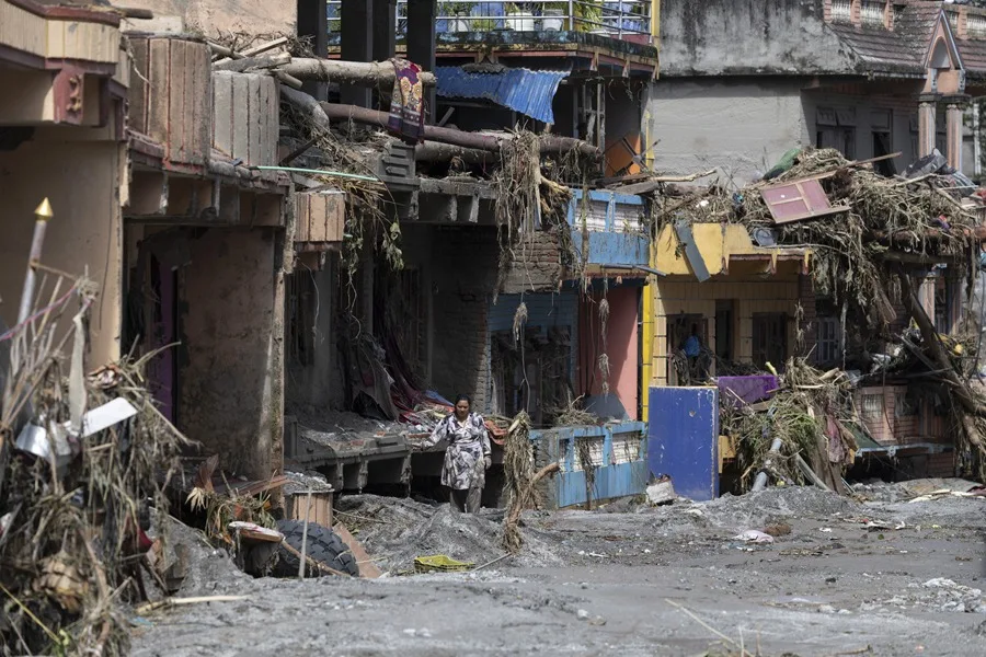 La ONU alerta de la dificultad para acceder a las zonas más afectadas por la riada en Nepal