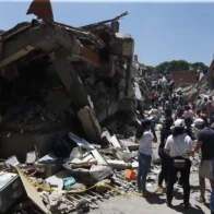 Terremoto en Colombia deja al menos 132 muertos y 570 heridos; continúa búsqueda de sobrevivientes