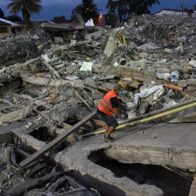 Suben a 331 los muertos por el terremoto de magnitud 7,4 de hace dos semanas en Colombia