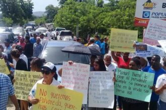 Comunitarios protestan en Dajabón por construcción de carretera