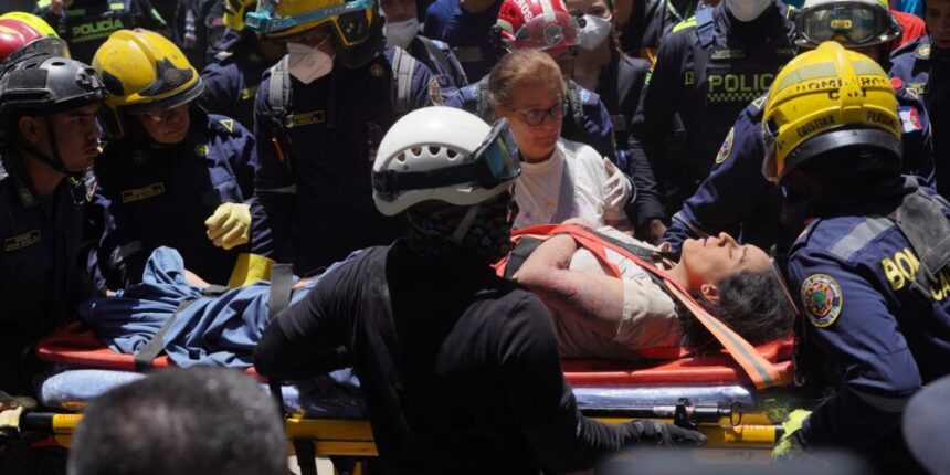 Pasadas 72 horas desde el terremoto en Colombia, la "ventana de vida" se hace más estrecha