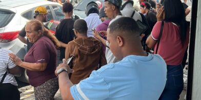 Residentes en Capotillo piden a las autoridades sancionar a mujer que abandonó feto frente al Moscoso Puello