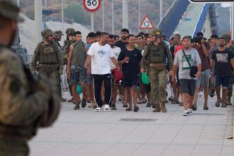 Suben un 37% las entradas irregulares en la UE por el estrecho de Gibraltar en enero-julio